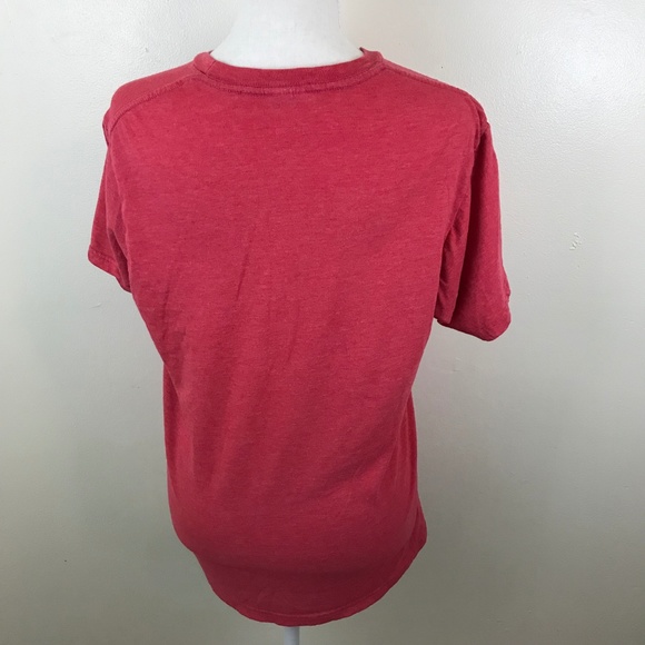 Sriracha Label Red Graphic Tee Size Medium - Picture 5 of 6